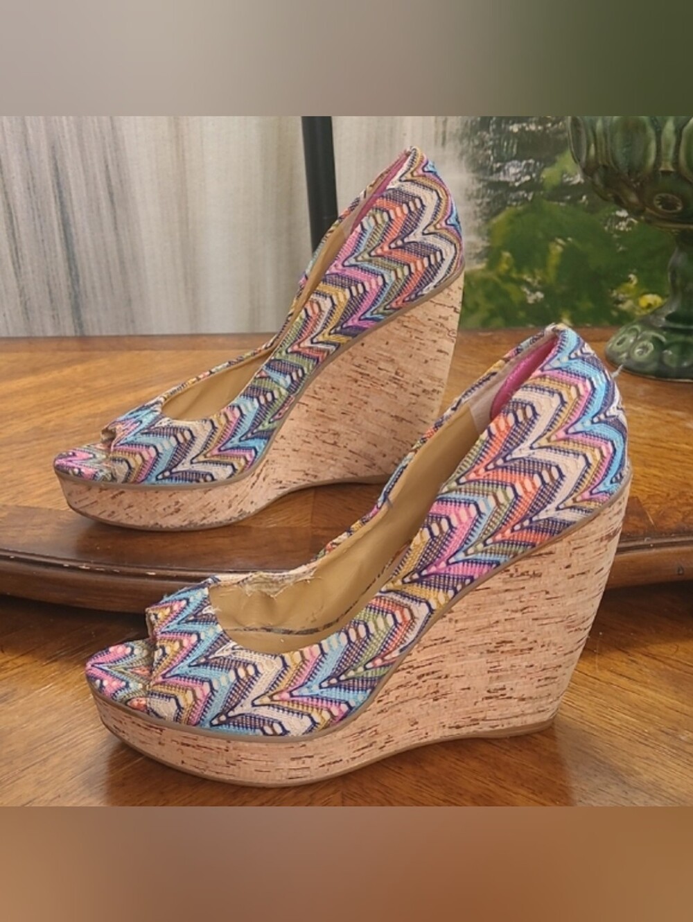 Nine West Wild Thing Womens 7 peep toe colorful zig zag cork wedge sandals